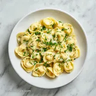 French Onion Tortellini: One-Pan Meal for 4 Servings
