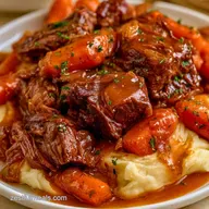 Pot Roast with Mashed Potatoes for 6